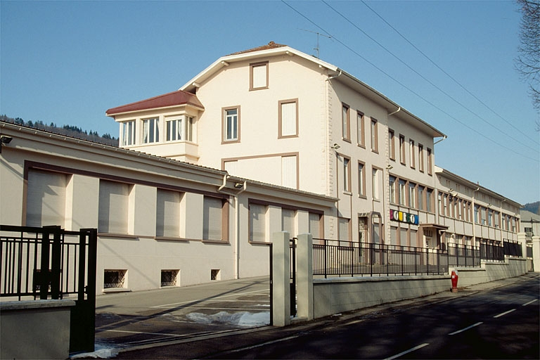 Bureaux, logement patronal et atelier de fabrication. © Laurent Poupard / Région Bourgogne-Franche-Comté, Inventaire du patrimoine - 1992