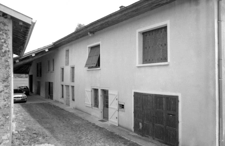 Façade antérieure. © Laurent Poupard / Région Bourgogne-Franche-Comté, Inventaire du patrimoine - 1992