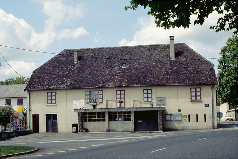 Fromagerie vue de face. © Laurent Poupard / Région Bourgogne-Franche-Comté, Inventaire du patrimoine - 1992