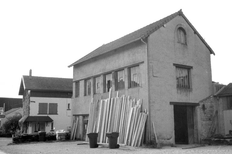 Magasin industriel et logement. © Laurent Poupard / Région Bourgogne-Franche-Comté, Inventaire du patrimoine - 1992