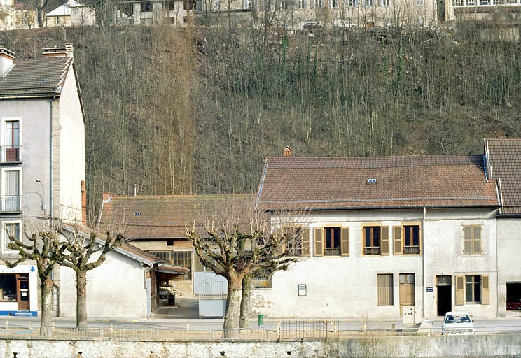 Entrée de l'usine. © Laurent Poupard / Région Bourgogne-Franche-Comté, Inventaire du patrimoine - 1992