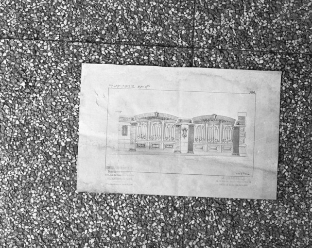 [Détail de deux baies du rez-de-chaussée]. © Yves Sancey, Jules Laplanche / Région Bourgogne-Franche-Comté, Inventaire du patrimoine - 1992