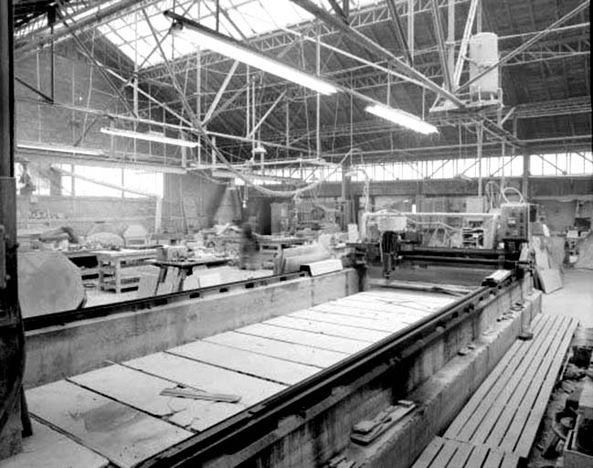 Polissoir est : table de polissage. © Yves Sancey / Région Bourgogne-Franche-Comté, Inventaire du patrimoine - 1993