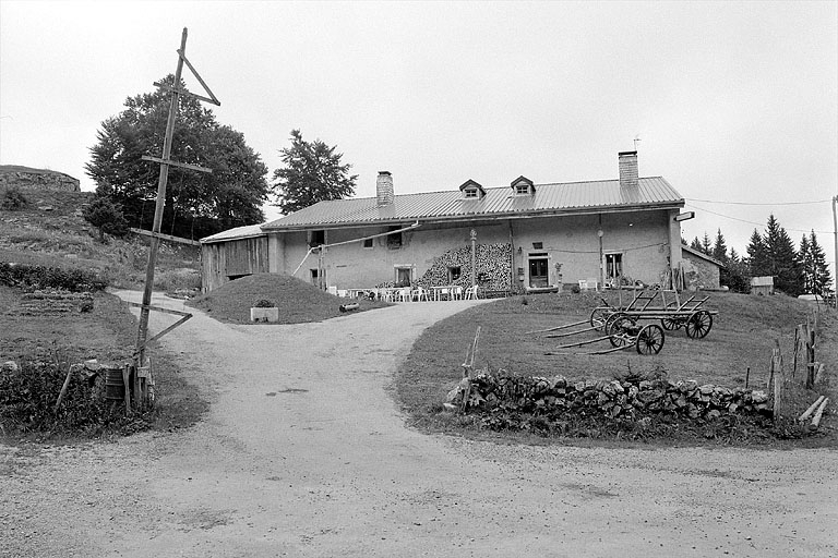 Vue générale. © Jérôme Mongreville / Région Bourgogne-Franche-Comté, Inventaire du patrimoine - 1994