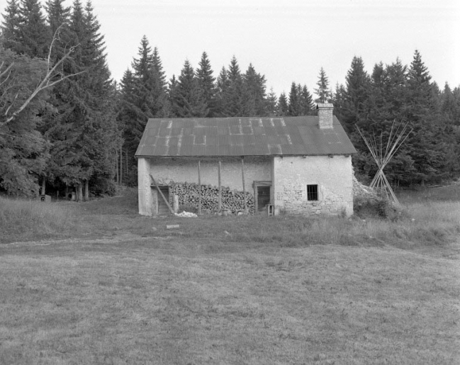 Façade antérieure. © Jérôme Mongreville / Région Bourgogne-Franche-Comté, Inventaire du patrimoine - 1994 Façade antérieure. © Jérôme Mongreville / Région Bourgogne-Franche-Comté, Inventaire du patrimoine - 1994