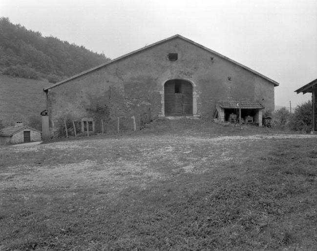 Face droite. © Jérôme Mongreville / Région Bourgogne-Franche-Comté, Inventaire du patrimoine - 1994