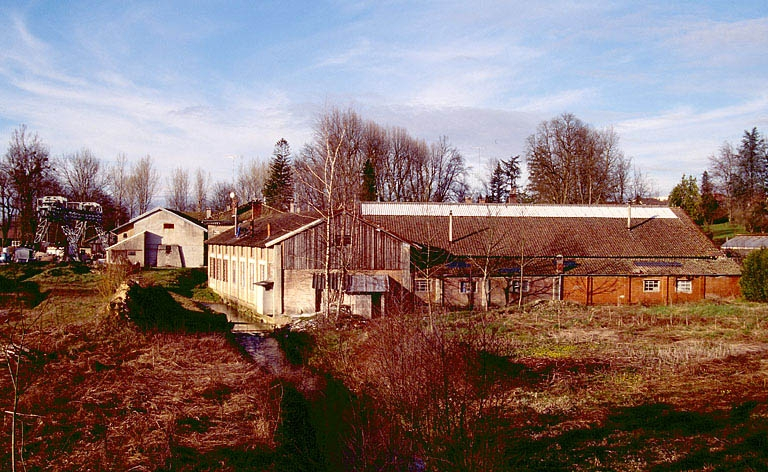 Vue d'ensemble depuis le sud. © Yves Sancey / Région Bourgogne-Franche-Comté, Inventaire du patrimoine - 1994
