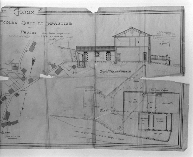 Commune de Choux. Ecoles mixte et enfantine. Projet [détail : coupe transversale, plan d'ensemble]. © Jérôme Mongreville / Région Bourgogne-Franche-Comté, Inventaire du patrimoine - 1994
