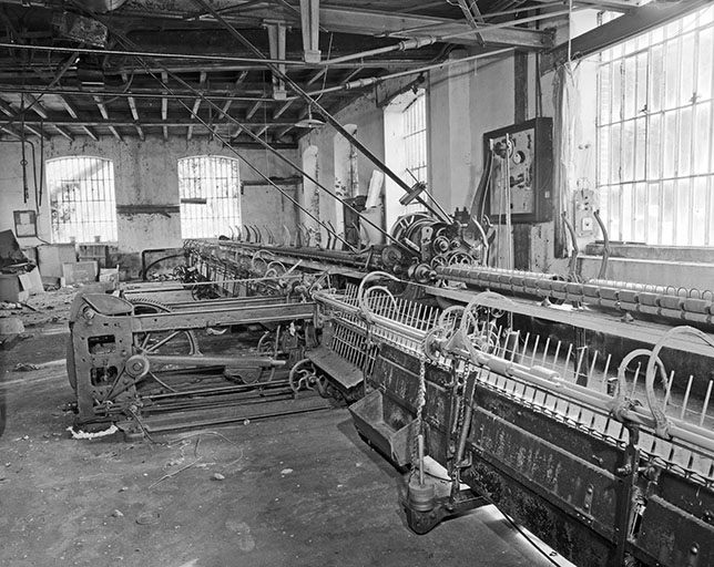 Système moteur : partie avant vue de la droite. © Yves Sancey / Région Bourgogne-Franche-Comté, Inventaire du patrimoine - 1994
