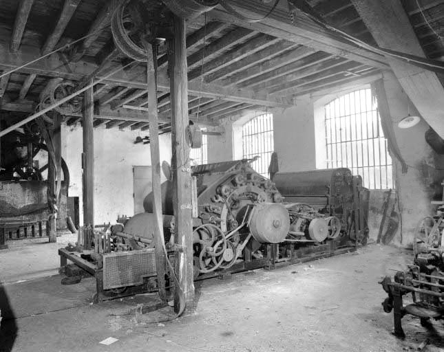 Vue d'ensemble : face arrière vue de trois quarts droite. © Yves Sancey / Région Bourgogne-Franche-Comté, Inventaire du patrimoine - 1994