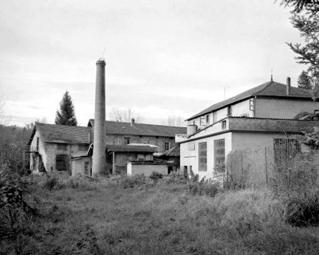 Vue d'ensemble depuis l'est. © Yves Sancey / Région Bourgogne-Franche-Comté, Inventaire du patrimoine - 1994