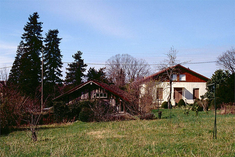 Vue d'ensemble depuis l'est. © Yves Sancey / Région Bourgogne-Franche-Comté, Inventaire du patrimoine - 1994