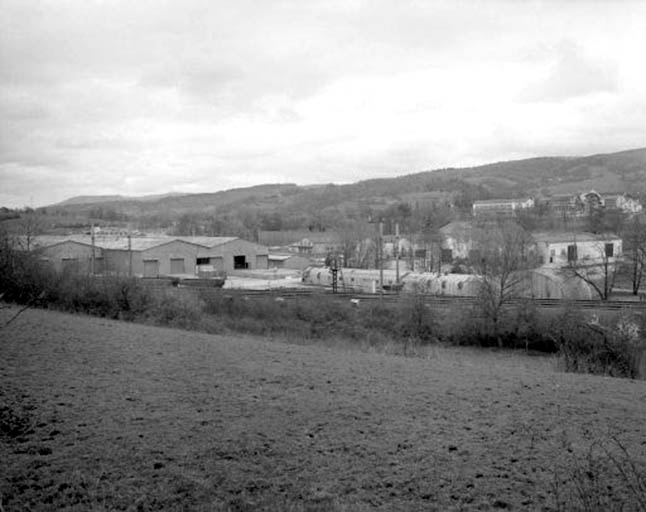 Usine rue Philibert de la Baume. © Yves Sancey / Région Bourgogne-Franche-Comté, Inventaire du patrimoine - 1994