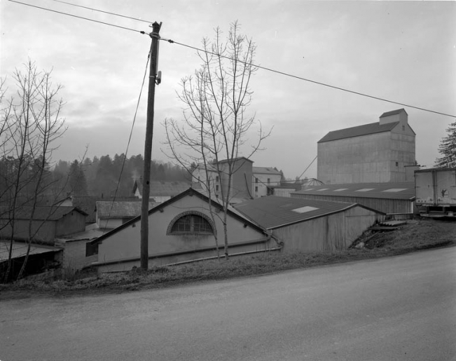 La minoterie vue de l'est. © Jérôme Mongreville / Région Bourgogne-Franche-Comté, Inventaire du patrimoine - 1996
