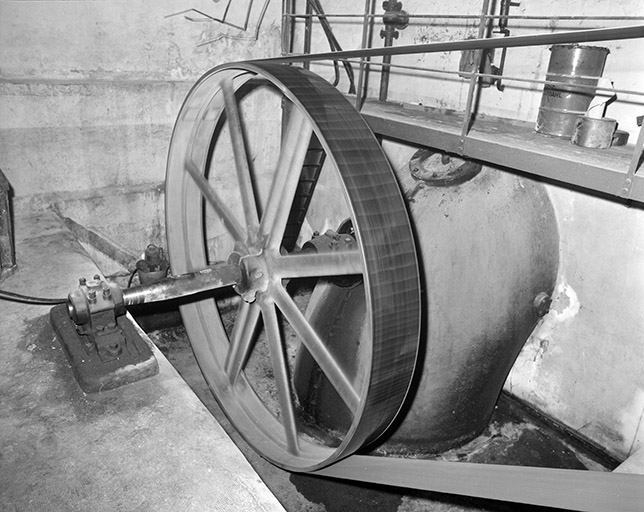 Volant de transmission de la turbine Francis. © Jérôme Mongreville / Région Bourgogne-Franche-Comté, Inventaire du patrimoine - 1996
