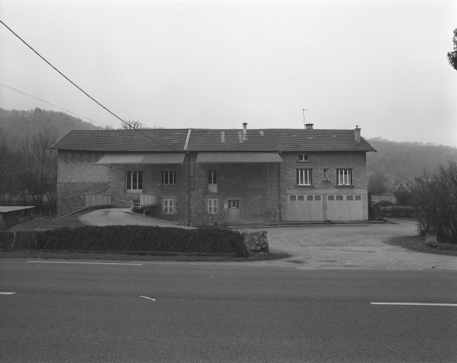 Façade antérieure. © Jérôme Mongreville / Région Bourgogne-Franche-Comté, Inventaire du patrimoine - 1996