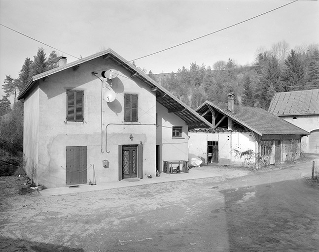 Logement et entrepôt industriel. © Jérôme Mongreville / Région Bourgogne-Franche-Comté, Inventaire du patrimoine - 1996