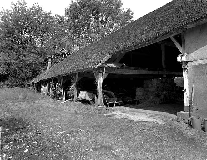 Pièce de séchage. © Jérôme Mongreville / Région Bourgogne-Franche-Comté, Inventaire du patrimoine - 1996