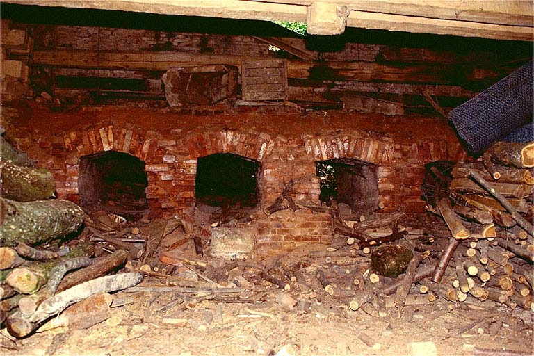 Gueules de charge du four. © Jérôme Mongreville / Région Bourgogne-Franche-Comté, Inventaire du patrimoine - 1996