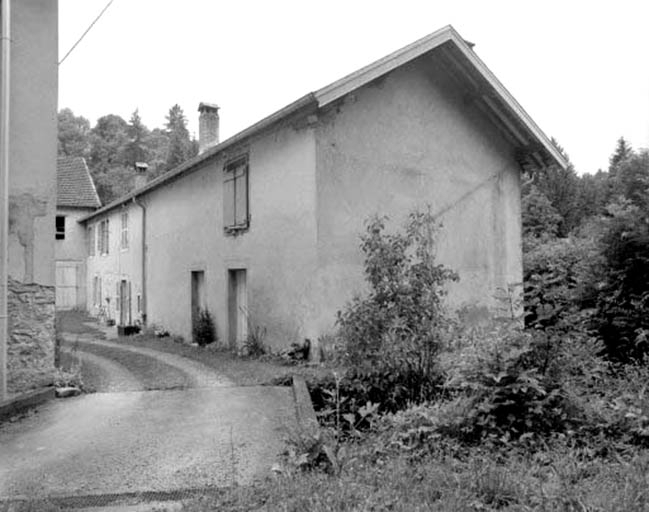Logement patronal depuis le nord. © Jérôme Mongreville / Région Bourgogne-Franche-Comté, Inventaire du patrimoine - 1996
