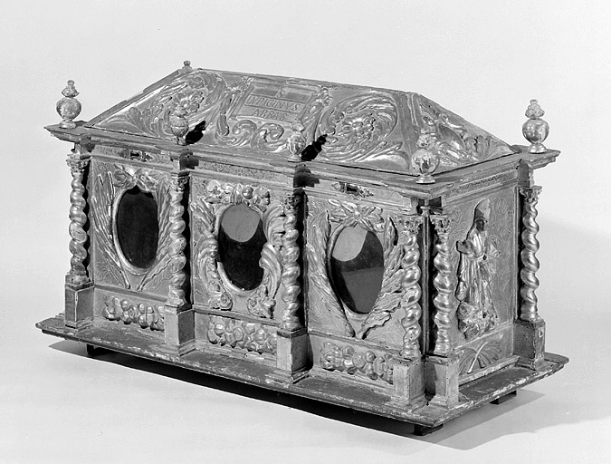 Vue générale de trois quarts. © Yves Sancey / Région Bourgogne-Franche-Comté, Inventaire du patrimoine - 1996