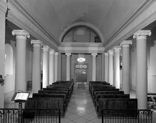 La nef vue depuis le choeur. © Yves Sancey / Région Bourgogne-Franche-Comté, Inventaire du patrimoine - 1996