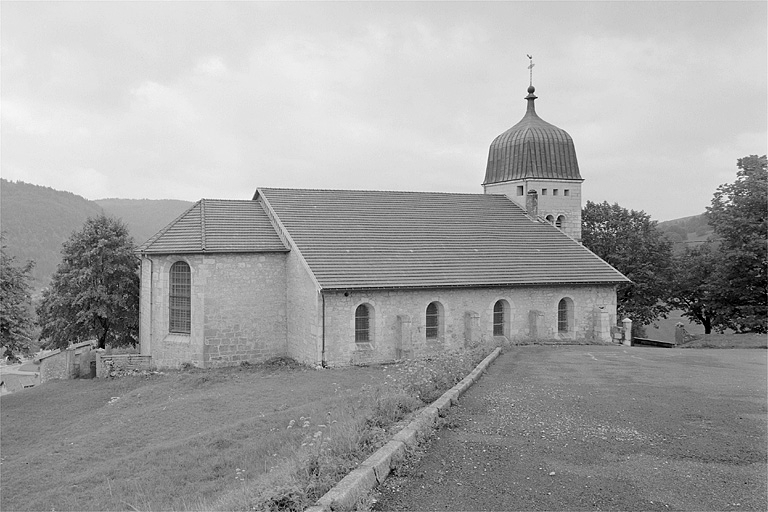 Face nord et abside. © Yves Sancey / Région Bourgogne-Franche-Comté, Inventaire du patrimoine - 1996