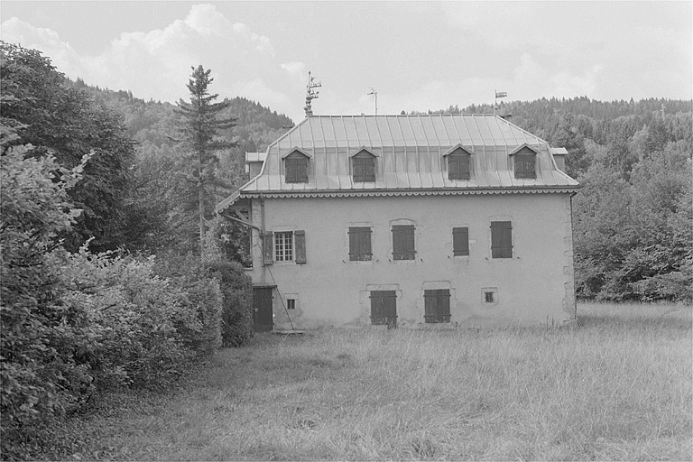 Face nord-est. © Jérôme Mongreville / Région Bourgogne-Franche-Comté, Inventaire du patrimoine - 1996