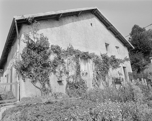 Face est. © Jérôme Mongreville / Région Bourgogne-Franche-Comté, Inventaire du patrimoine - 1996