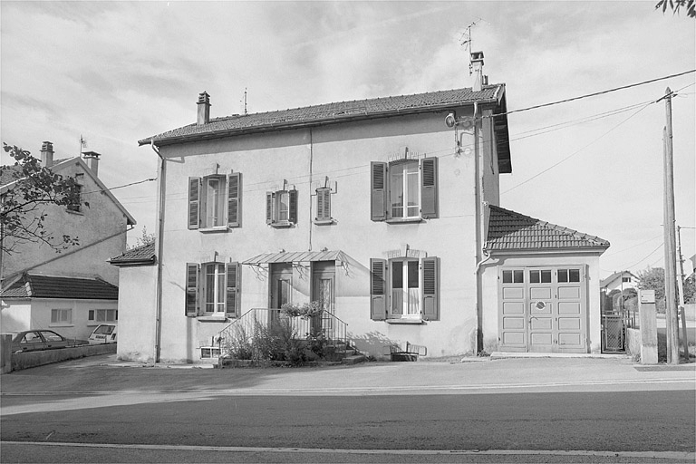 Façade antérieure. © Jérôme Mongreville / Région Bourgogne-Franche-Comté, Inventaire du patrimoine - 1996