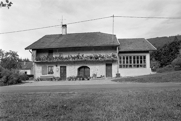 Ferme avec atelier. © Jérôme Mongreville / Région Bourgogne-Franche-Comté, Inventaire du patrimoine - 1996