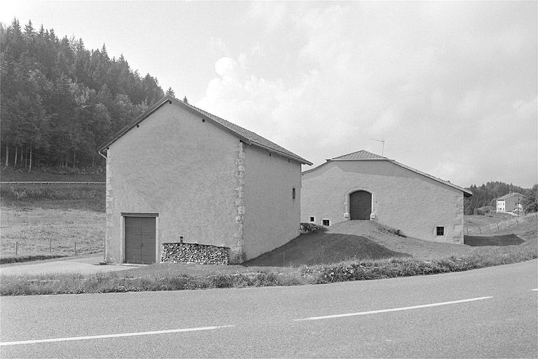 Face est. © Jérôme Mongreville / Région Bourgogne-Franche-Comté, Inventaire du patrimoine - 1996