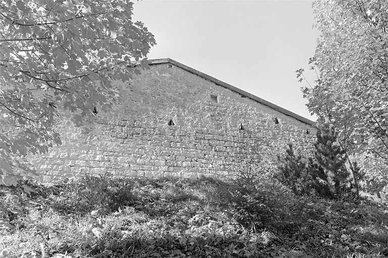 Face nord-est. © Jérôme Mongreville / Région Bourgogne-Franche-Comté, Inventaire du patrimoine - 1996