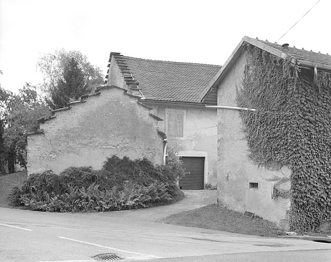 Façade antérieure de la ferme. © Jérôme Mongreville / Région Bourgogne-Franche-Comté, Inventaire du patrimoine - 1996