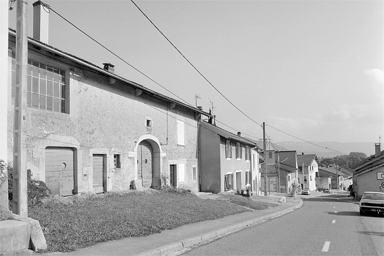Vue depuis la rue. © Jérôme Mongreville / Région Bourgogne-Franche-Comté, Inventaire du patrimoine - 1996