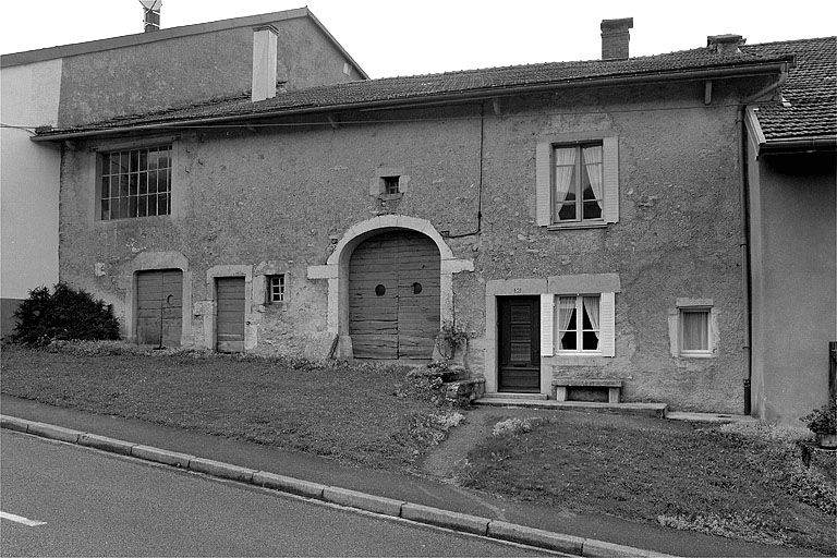 Façade antérieure. © Jérôme Mongreville / Région Bourgogne-Franche-Comté, Inventaire du patrimoine - 1996