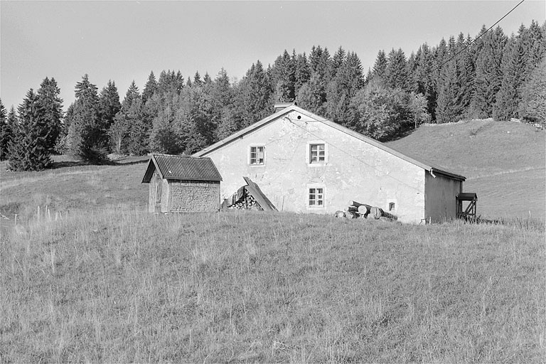 Face est. © Jérôme Mongreville / Région Bourgogne-Franche-Comté, Inventaire du patrimoine - 1996