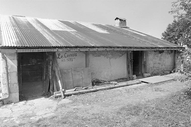 Façade antérieure. © Jérôme Mongreville / Région Bourgogne-Franche-Comté, Inventaire du patrimoine - 1996