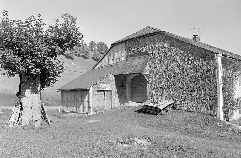 Face sud-ouest. © Jérôme Mongreville / Région Bourgogne-Franche-Comté, Inventaire du patrimoine - 1996