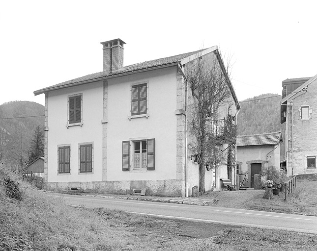 Face nord-ouest. © Jérôme Mongreville / Région Bourgogne-Franche-Comté, Inventaire du patrimoine - 1996
