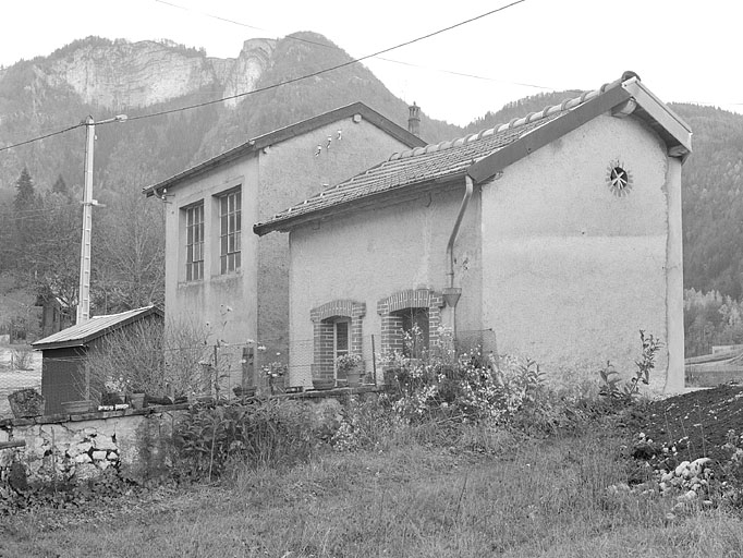 Atelier de diamantaire et atelier de tournerie. © Jérôme Mongreville / Région Bourgogne-Franche-Comté, Inventaire du patrimoine - 1996