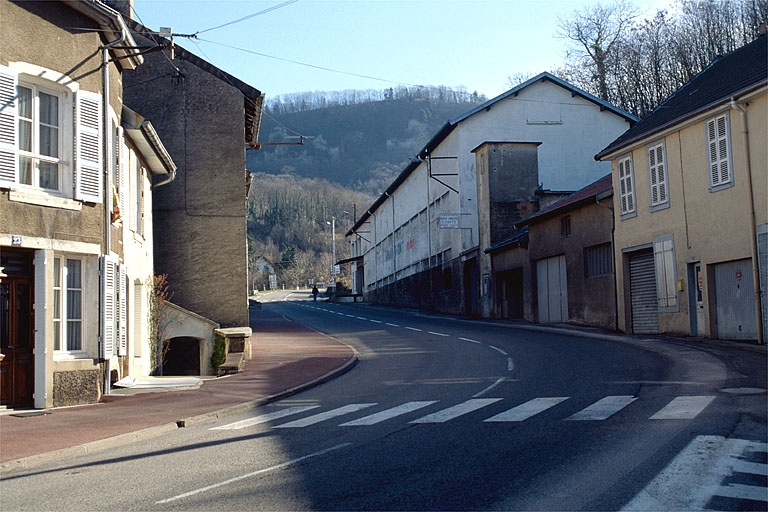 L'atelier de fabrication depuis l'ouest. © Yves Sancey / Région Bourgogne-Franche-Comté, Inventaire du patrimoine - 1997