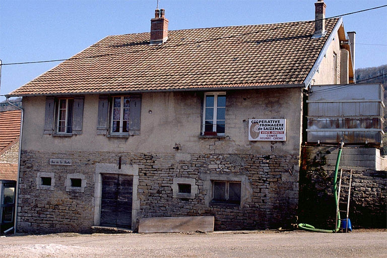 Façade sur rue. © Yves Sancey / Région Bourgogne-Franche-Comté, Inventaire du patrimoine - 1997
