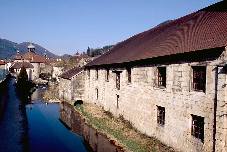  établissement thermal saline © Yves Sancey / Région Bourgogne-Franche-Comté, Inventaire du patrimoine - 1997