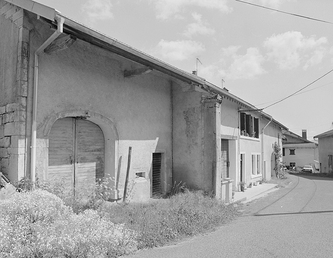 Fermes mitoyennes. © Jérôme Mongreville / Région Bourgogne-Franche-Comté, Inventaire du patrimoine - 1997