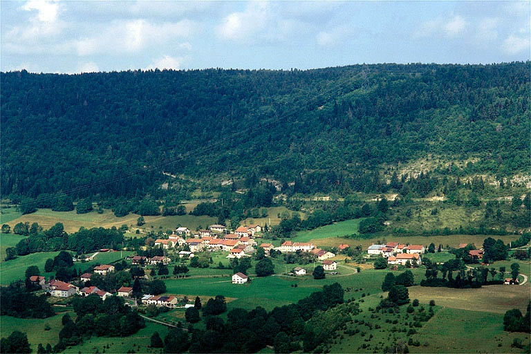 Vue d'ensemble. © Jérôme Mongreville / Région Bourgogne-Franche-Comté, Inventaire du patrimoine - 1997