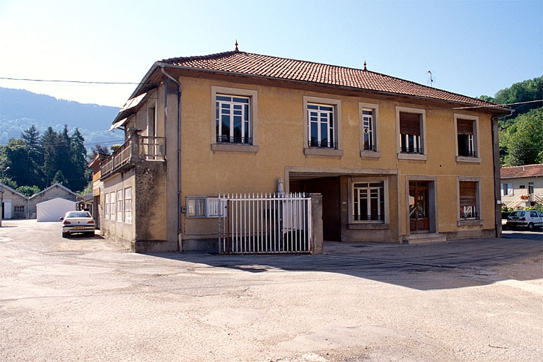 Les bureaux. © Yves Sancey / Région Bourgogne-Franche-Comté, Inventaire du patrimoine - 1997