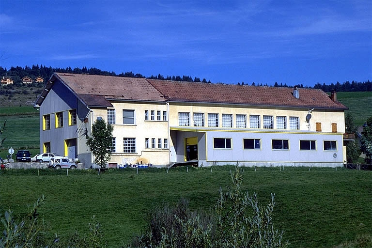 Vue d'ensemble depuis le sud. © Yves Sancey / Région Bourgogne-Franche-Comté, Inventaire du patrimoine - 1997