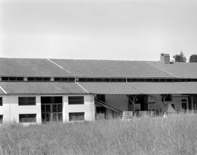 Séchoir : détail de la façade antérieure. © Yves Sancey / Région Bourgogne-Franche-Comté, Inventaire du patrimoine - 1997