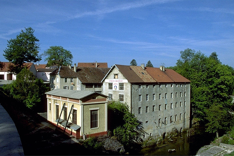 Vue d'ensemble depuis le sud-est. © Yves Sancey / Région Bourgogne-Franche-Comté, Inventaire du patrimoine - 1997